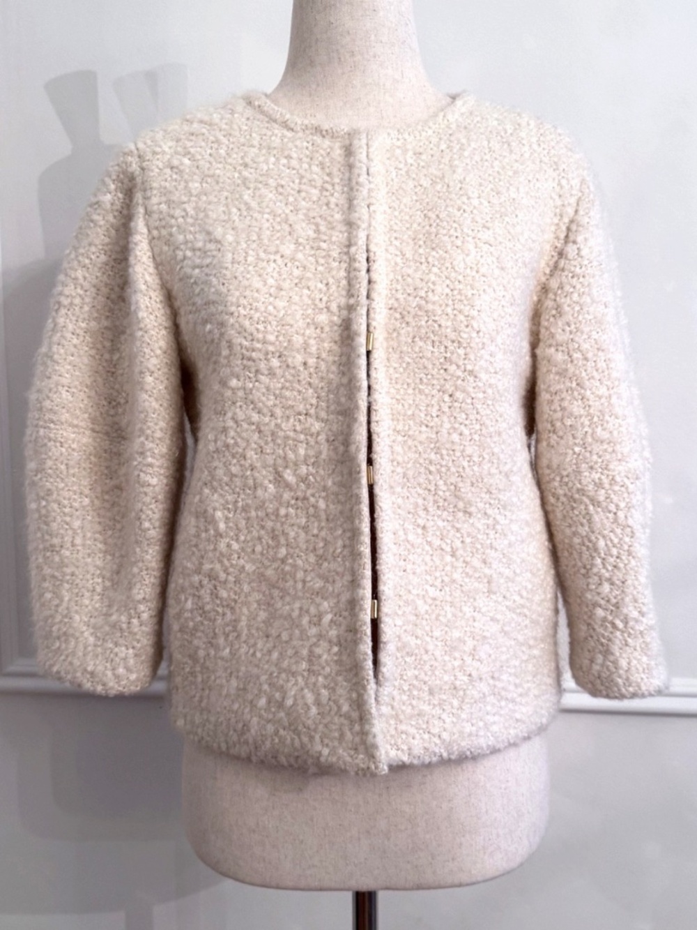 Alice + Olivia Ivory Boucle Mohair Crop Jacket XS Hook Close Collarless